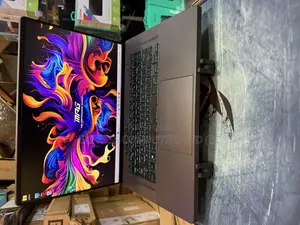 Laptop Asus ROG Zephyrus G16 32GB Intel Core i7 SSD 1T
