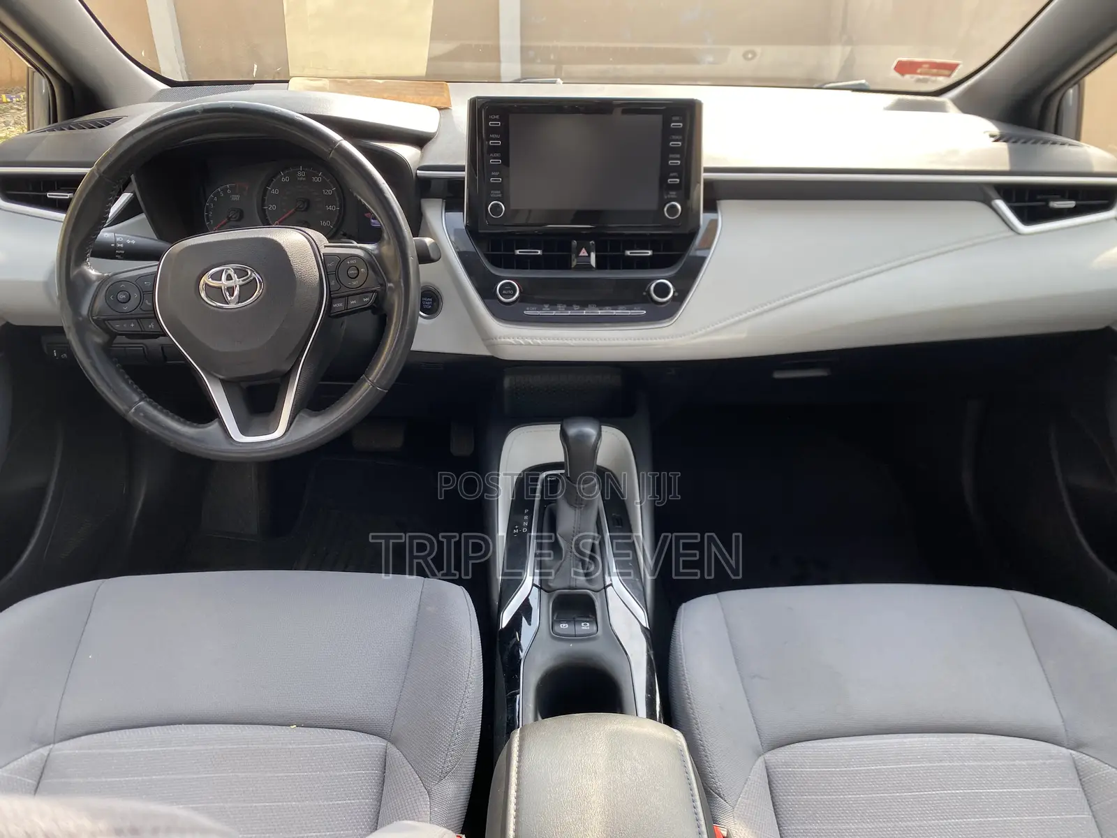 Toyota Corolla SE 2020 Gray