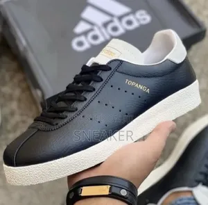 Adidas Topanga