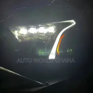 Toyota Tundra 2022/2025 Replacement Headlight