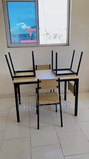Quality Dining Set