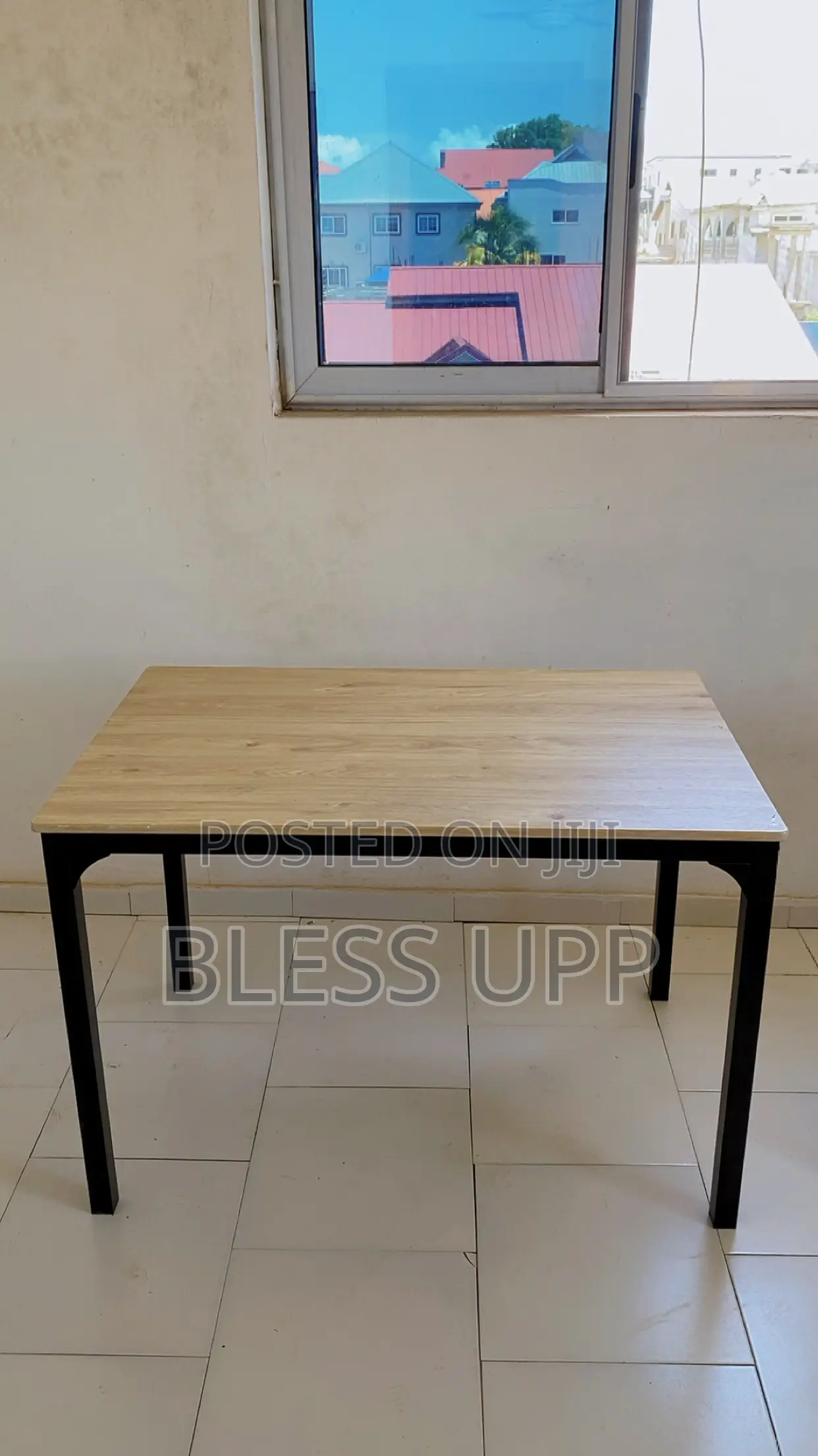 Quality Dining Set