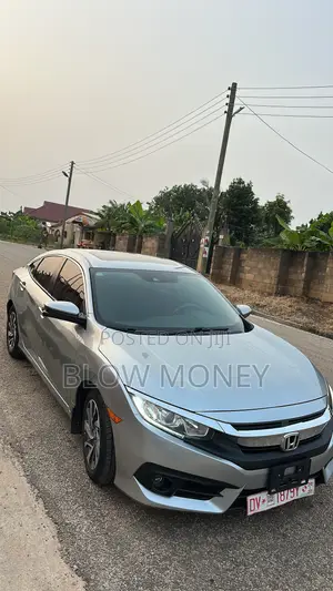Honda Civic EX 4dr Sedan (2.0L 4cyl) 2017 Silver