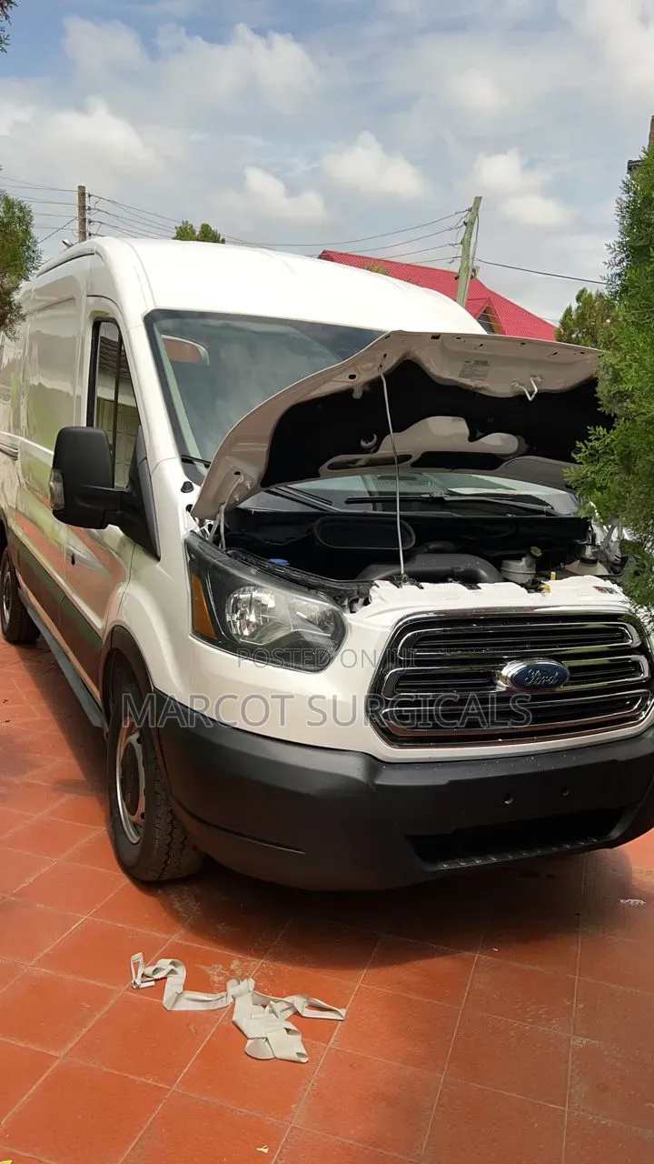 Ford Transit 2016 White