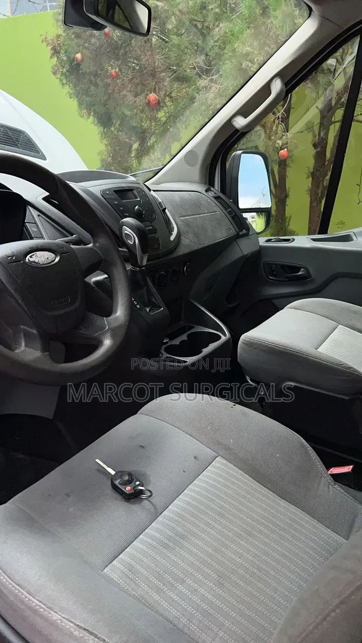 Ford Transit 2016 White