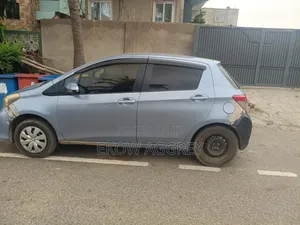 Toyota Vitz 2012 Blue