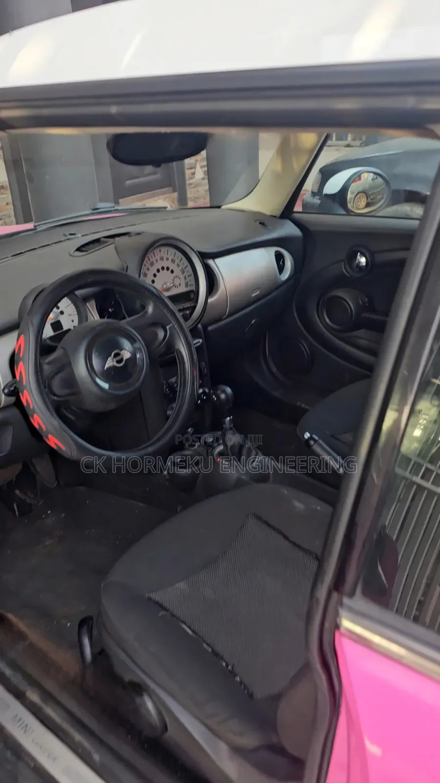 Mini Cooper 2012 Pink