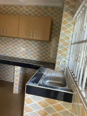 1bdrm Apartment in Rock-Shell, Pure Water for rent
