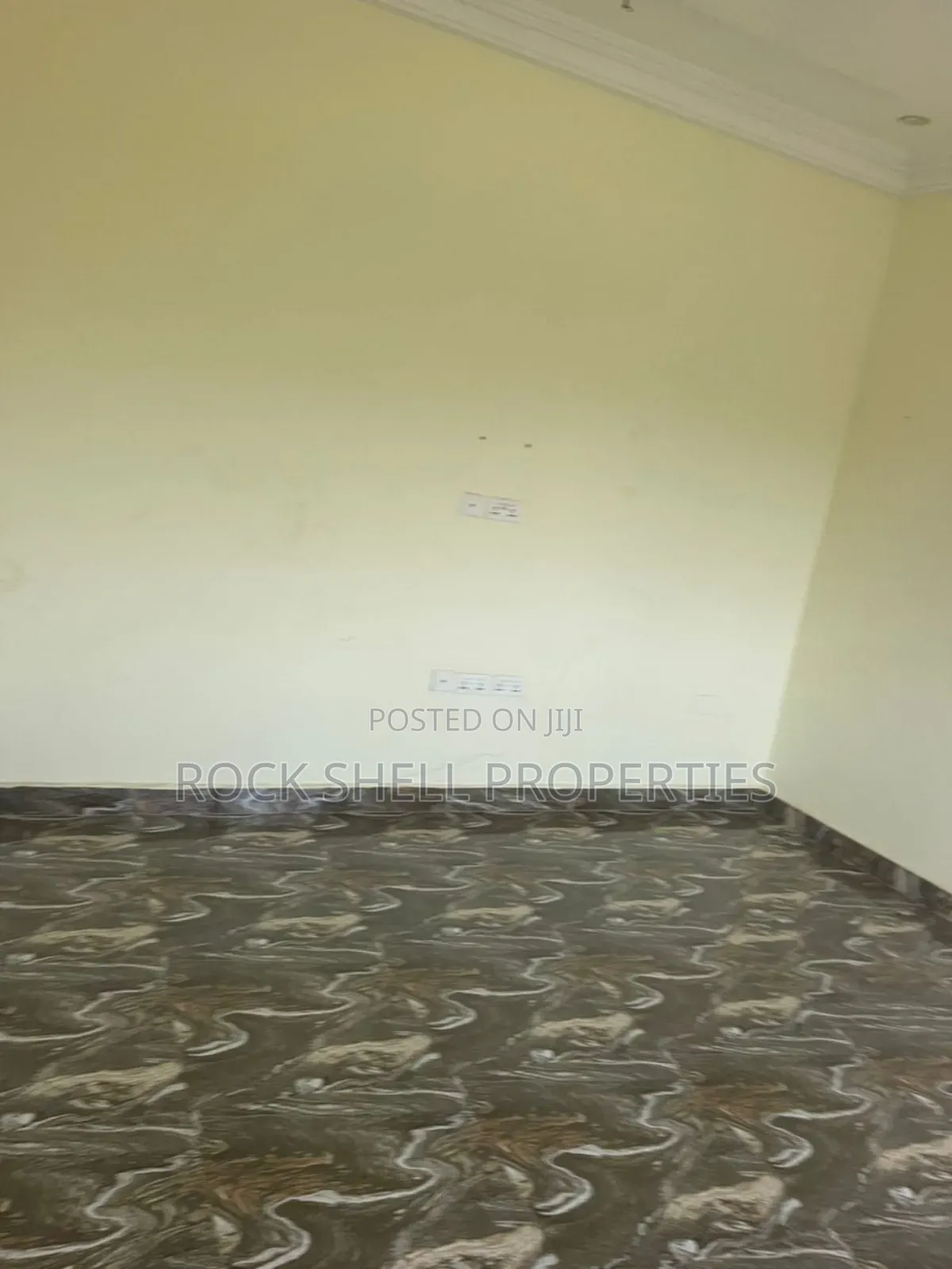 1bdrm Apartment in Rock-Shell, Pure Water for rent