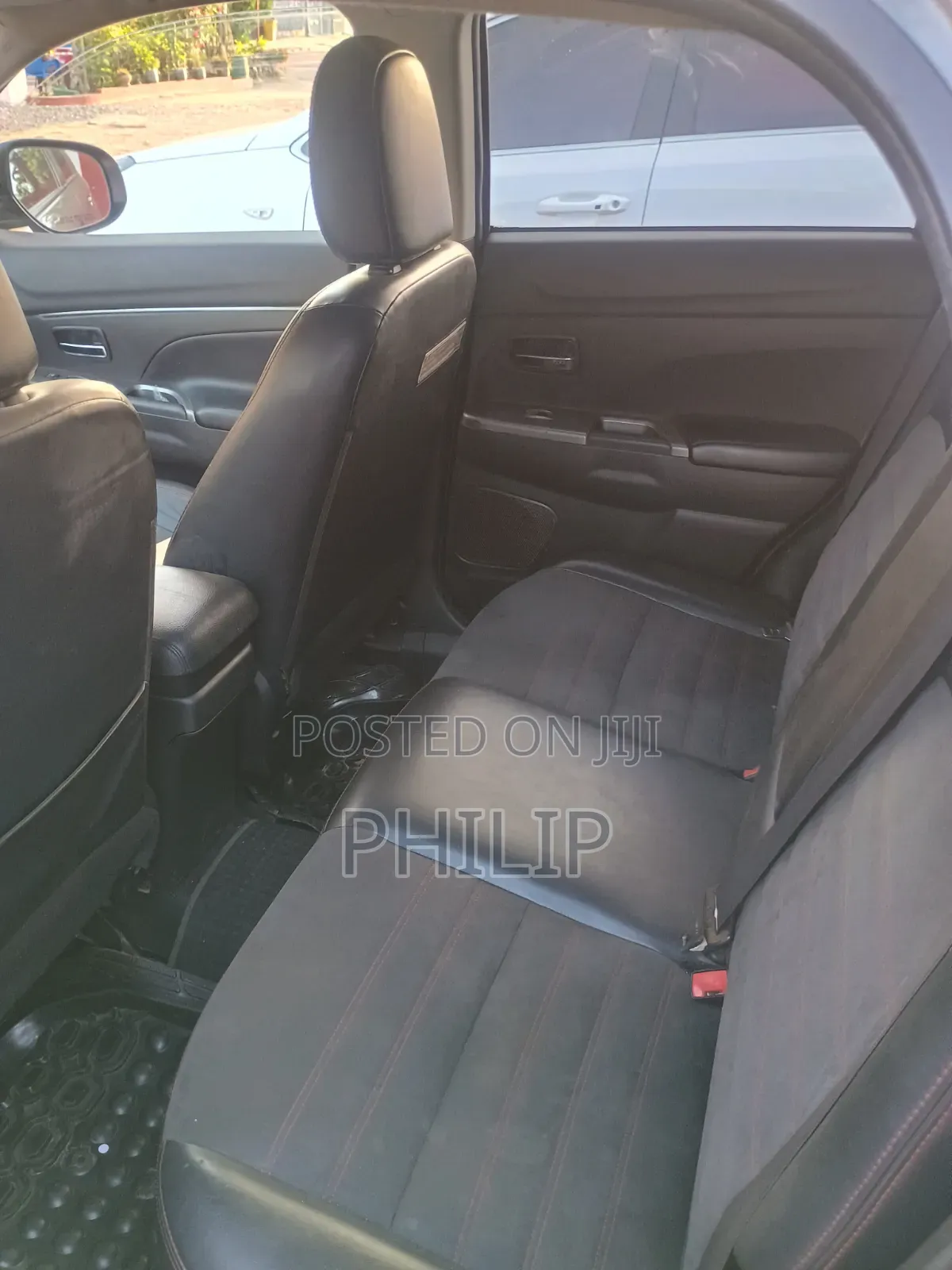 Mitsubishi RVR 2018 Brown