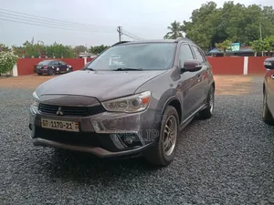 Mitsubishi RVR 2018 Brown