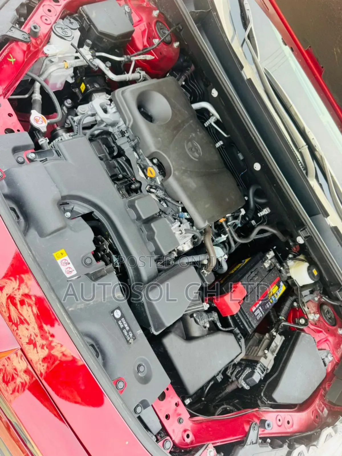 Toyota RAV4 XLE 2025 Red