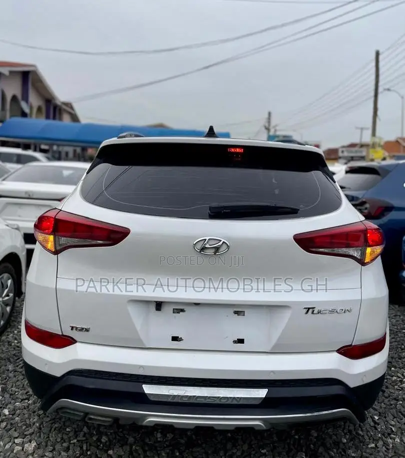 Hyundai Tucson Limited FWD 2016 White