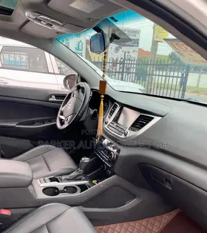 Hyundai Tucson Limited FWD 2016 White