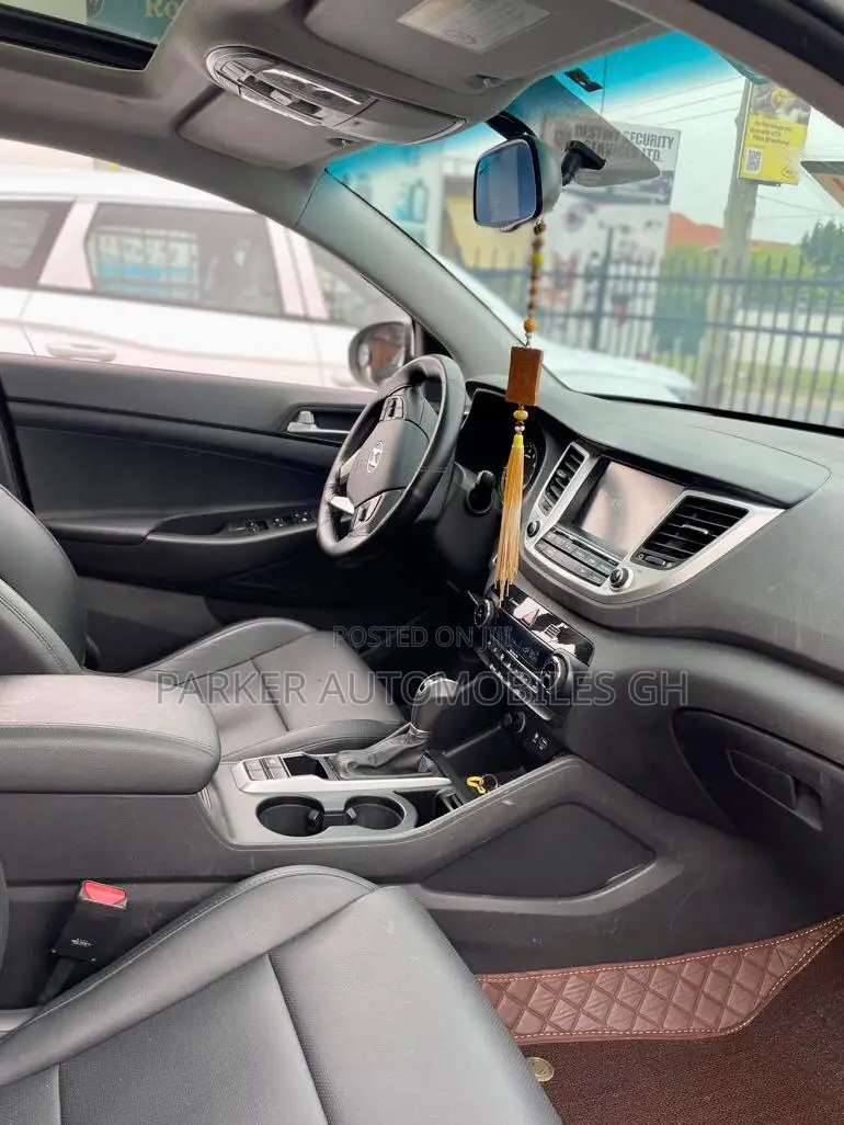 Hyundai Tucson Limited FWD 2016 White
