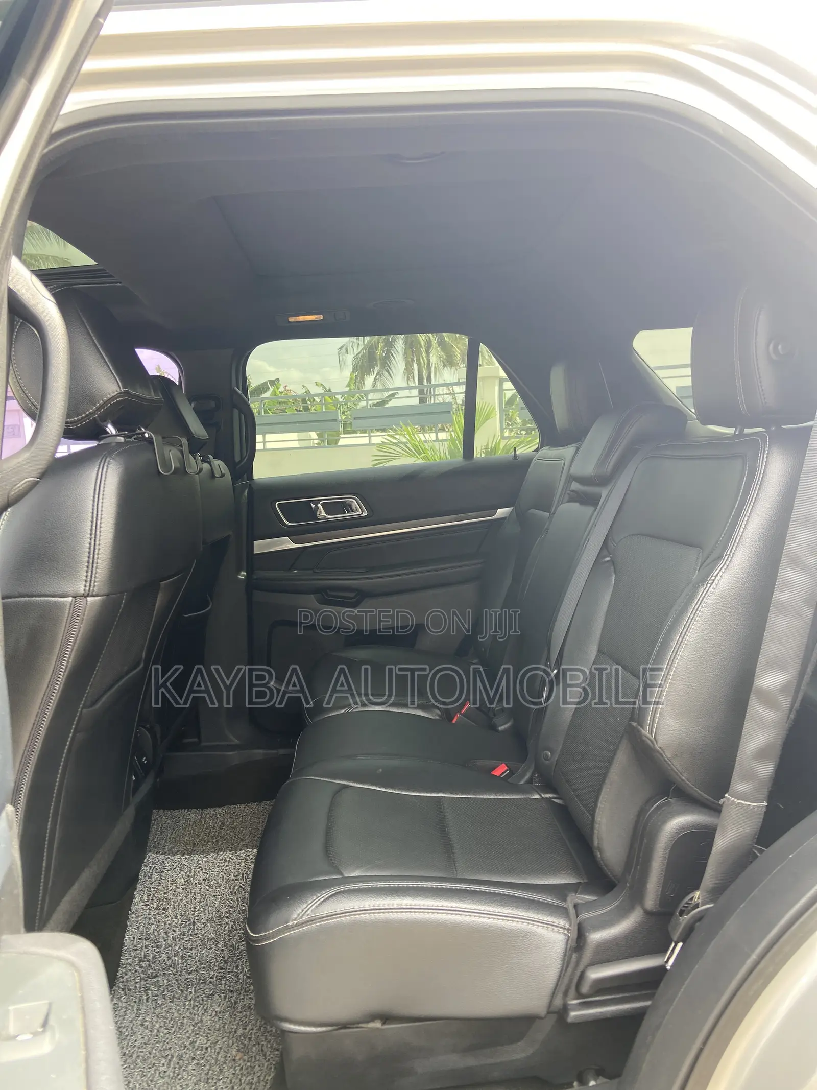 Ford Explorer 2017 Silver