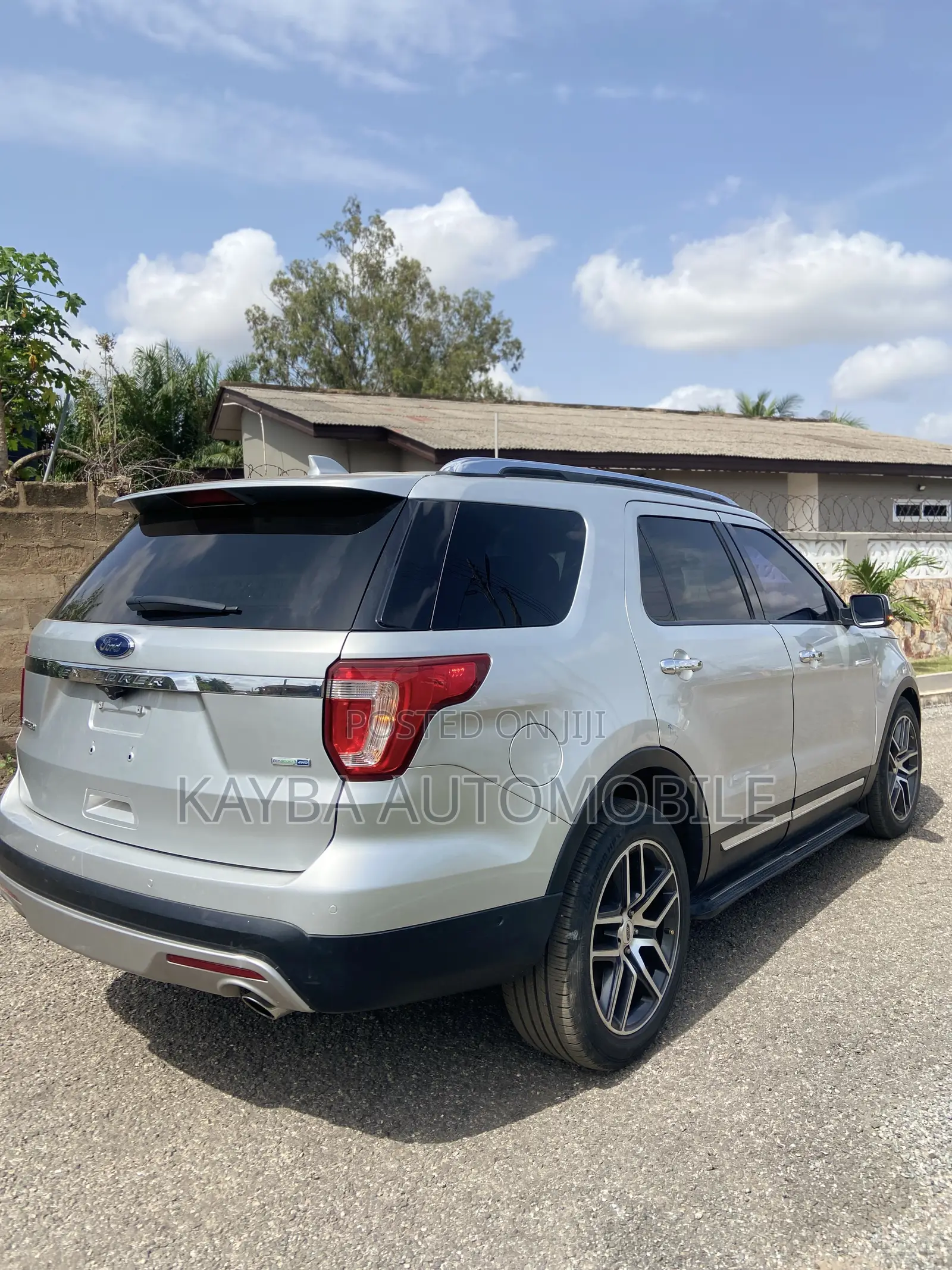 Ford Explorer 2017 Silver
