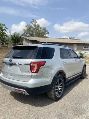 Ford Explorer 2017 Silver