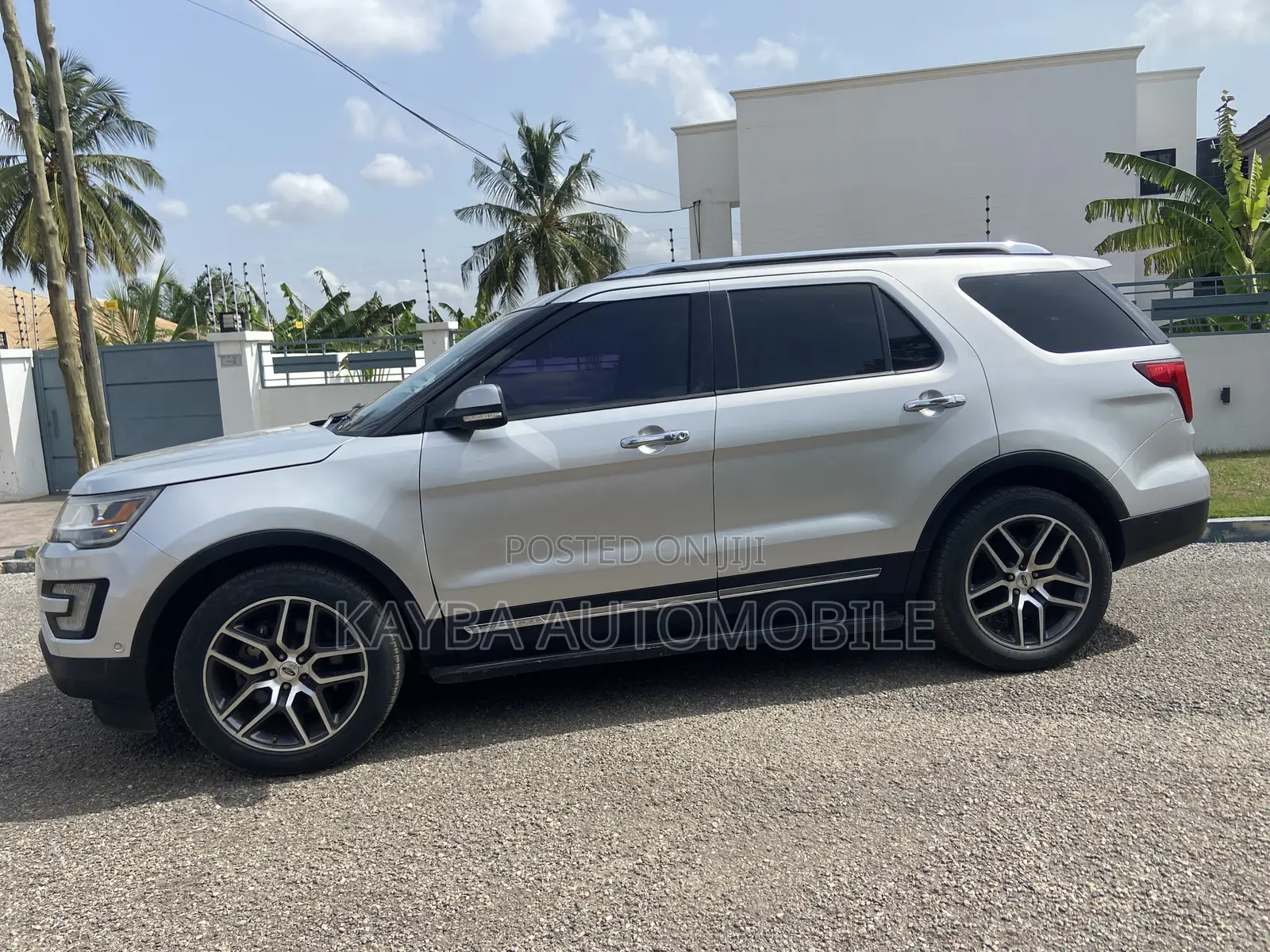 Ford Explorer 2017 Silver