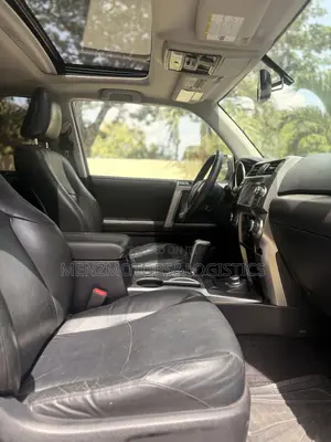 Toyota 4-Runner Limited 4WD 2011 Gray
