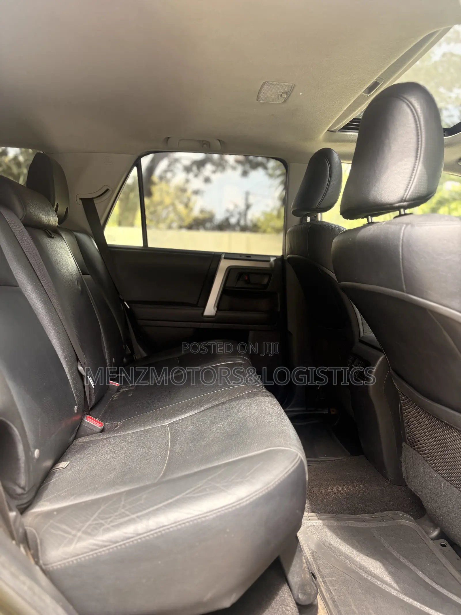 Toyota 4-Runner Limited 4WD 2011 Gray