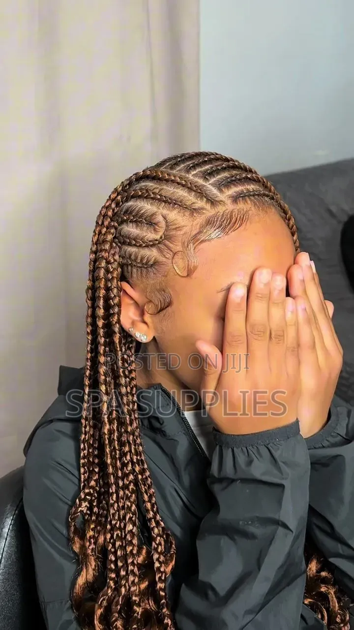 Hair Stylist / Braider Needed
