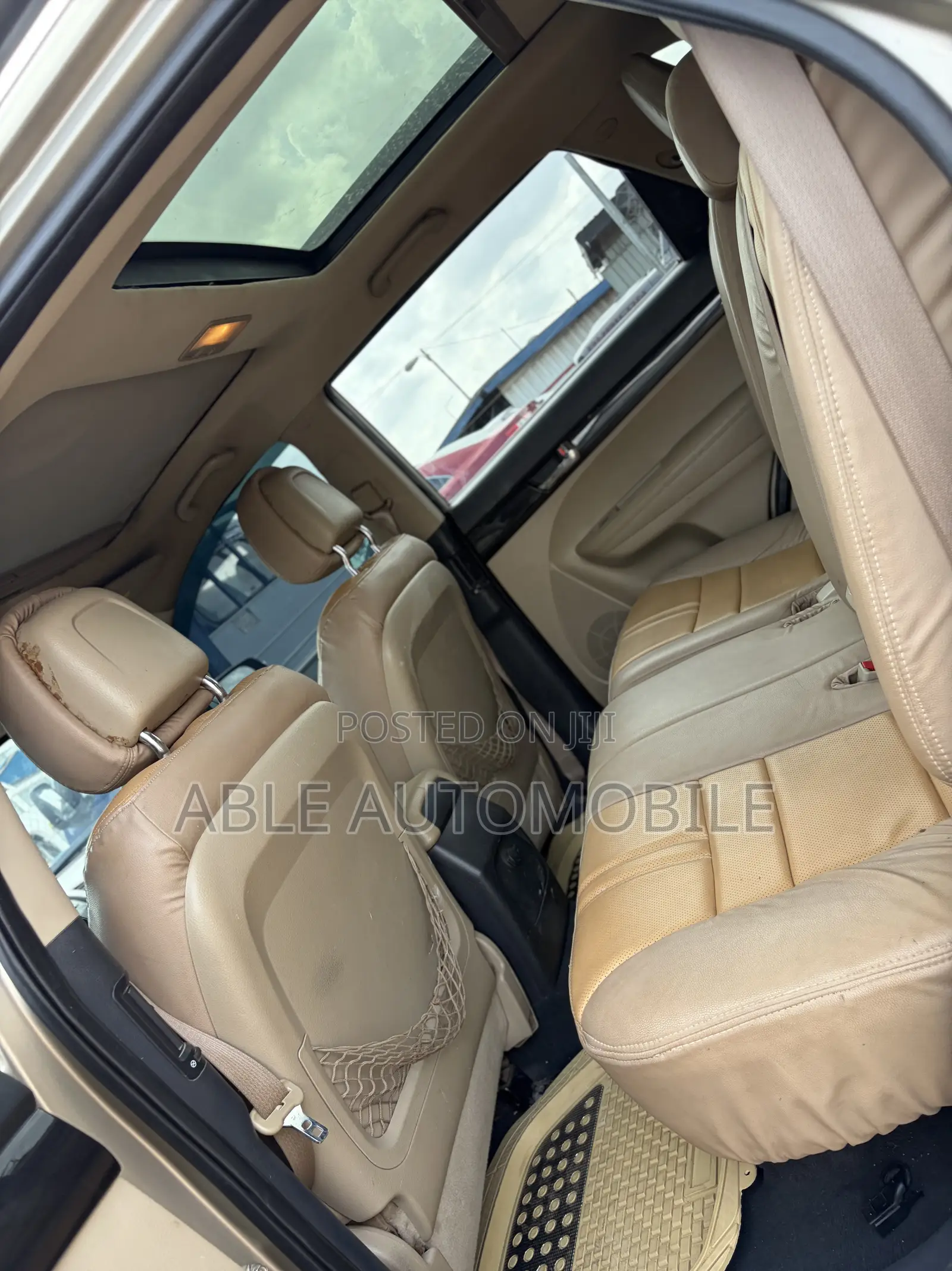 Kia Sorento 3.3 V6 2010 Gold