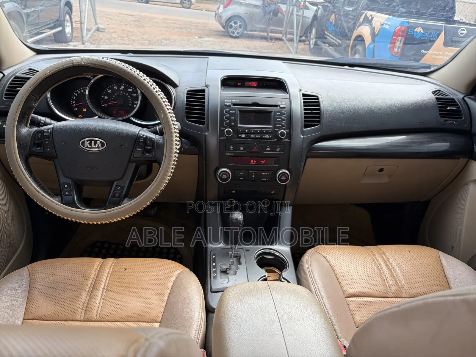 Kia Sorento 3.3 V6 2010 Gold