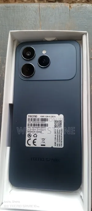 New Tecno Spark 40 128 GB Black