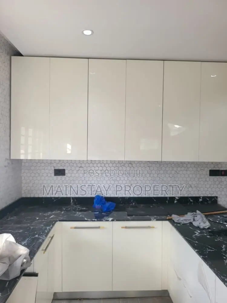 5bdrm House in Mainstay Estates, Tseaddo for rent