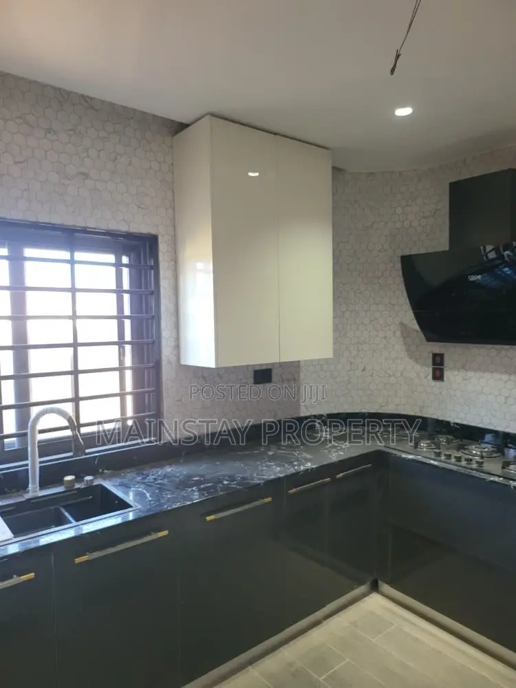 5bdrm House in Mainstay Estates, Tseaddo for rent