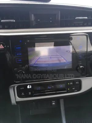 Toyota Corolla SE (1.8L 4cyl 2A) 2018 Black