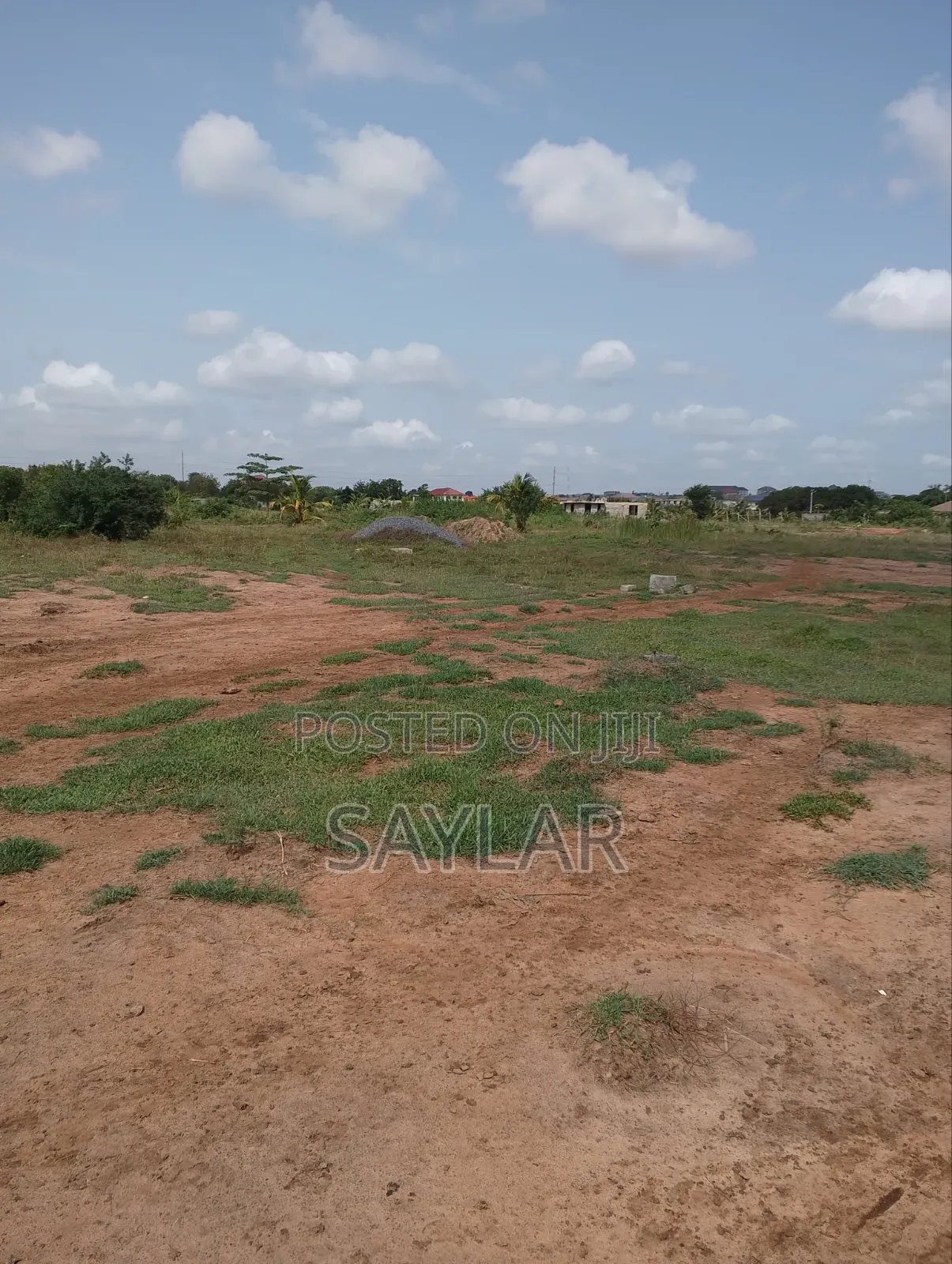 About 4 Acres at Already Developed Area Agyemaado/Afienya for Hot Sale