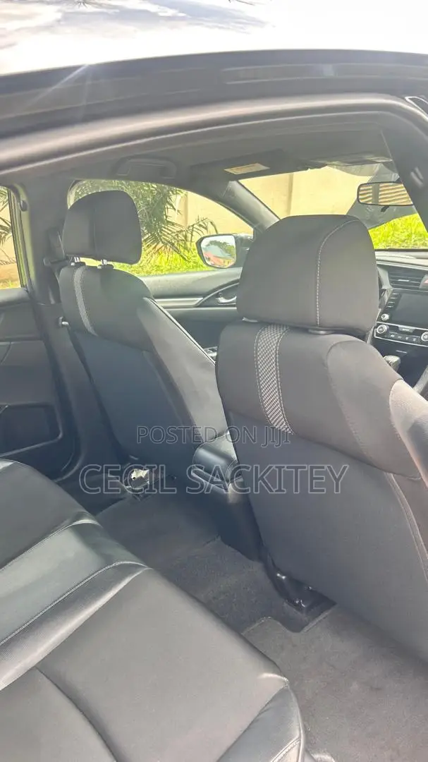 Honda Civic Sport Hatchback 2020 Black