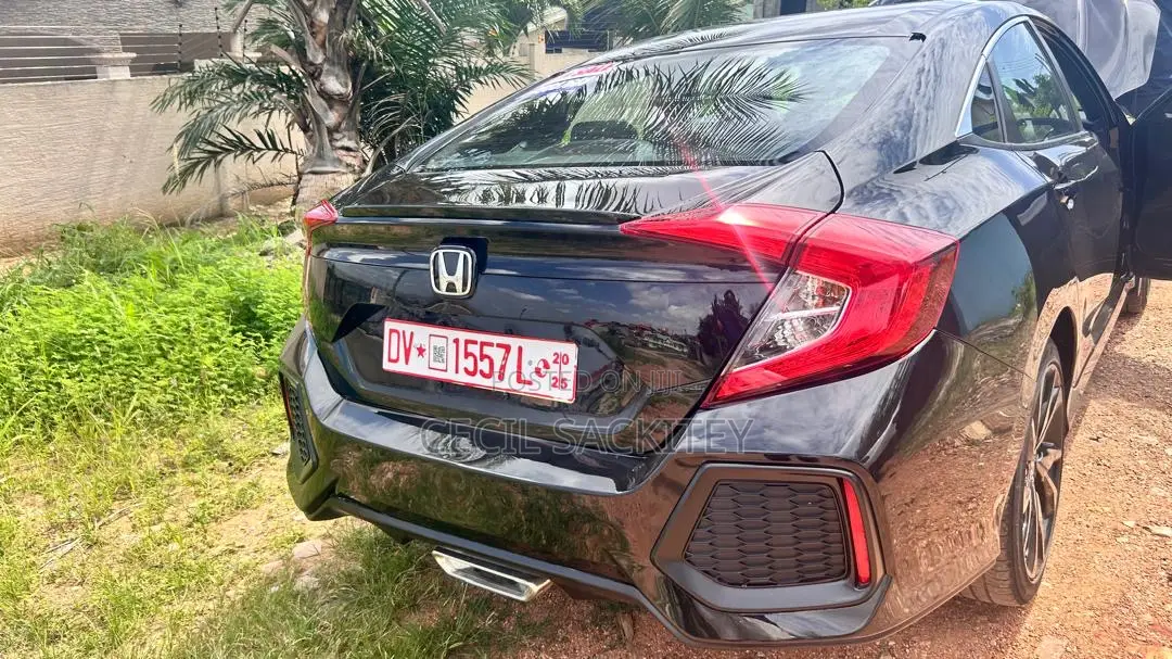 Honda Civic Sport Hatchback 2020 Black