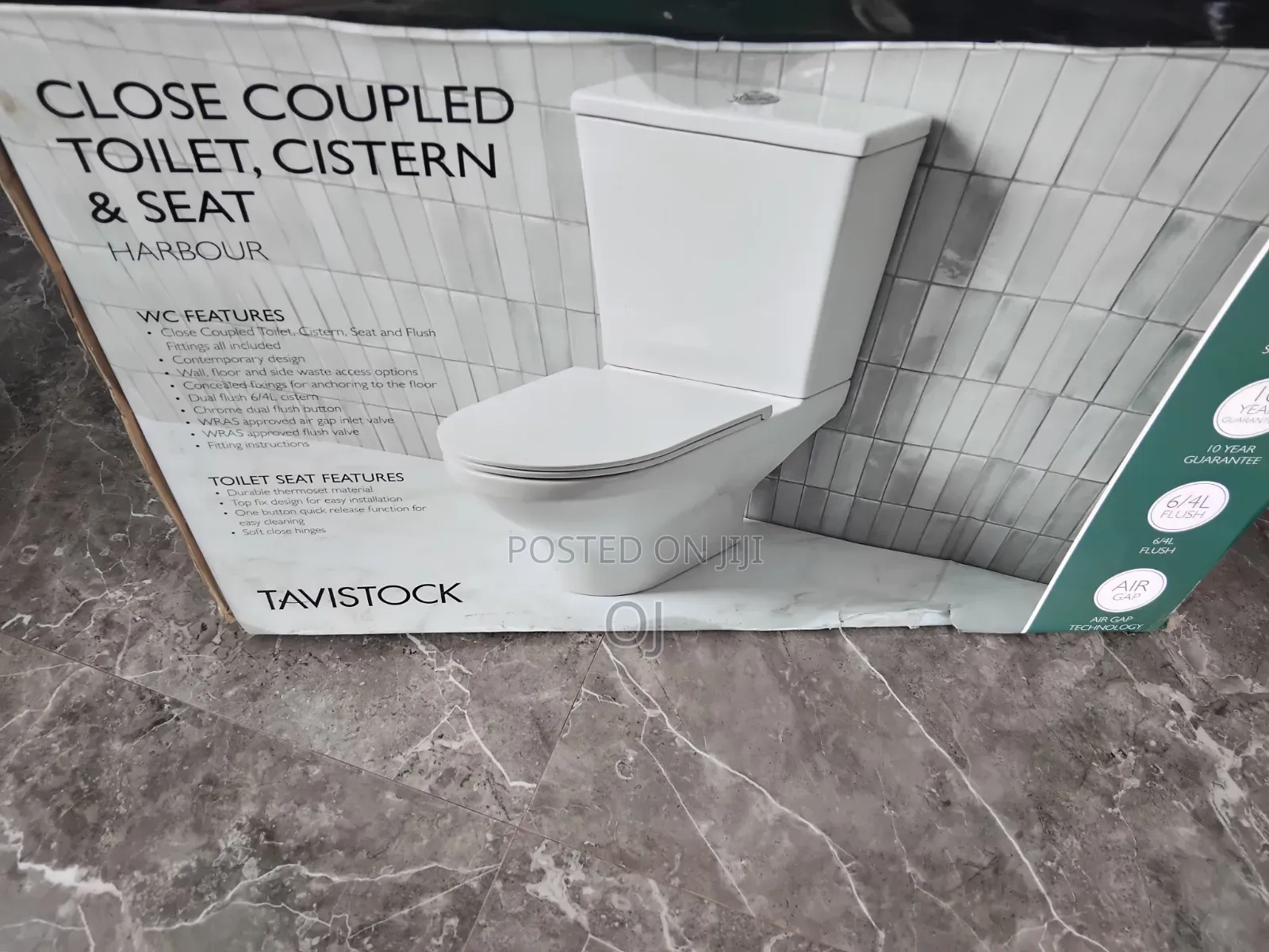 Harbour Close Coupled Toilet, Cistern Seat