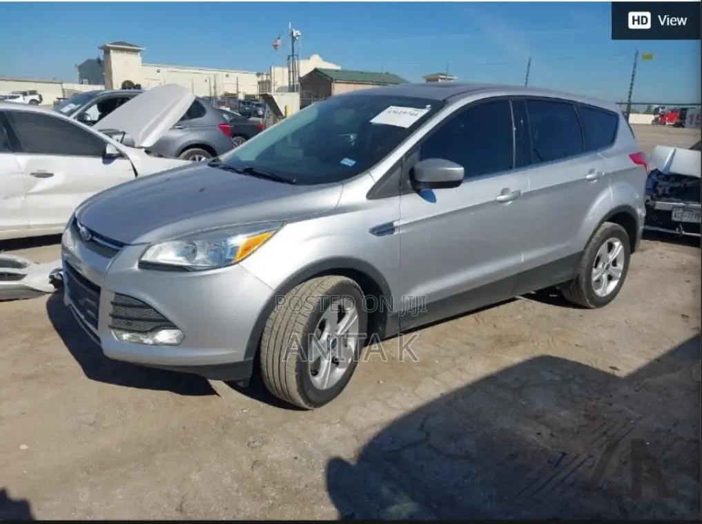 Ford Escape SE 4x4 2016 Gray