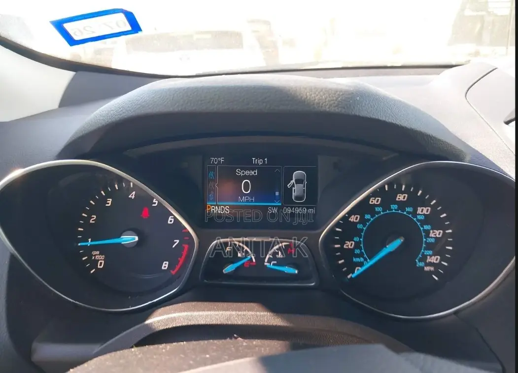 Ford Escape SE 4x4 2016 Gray