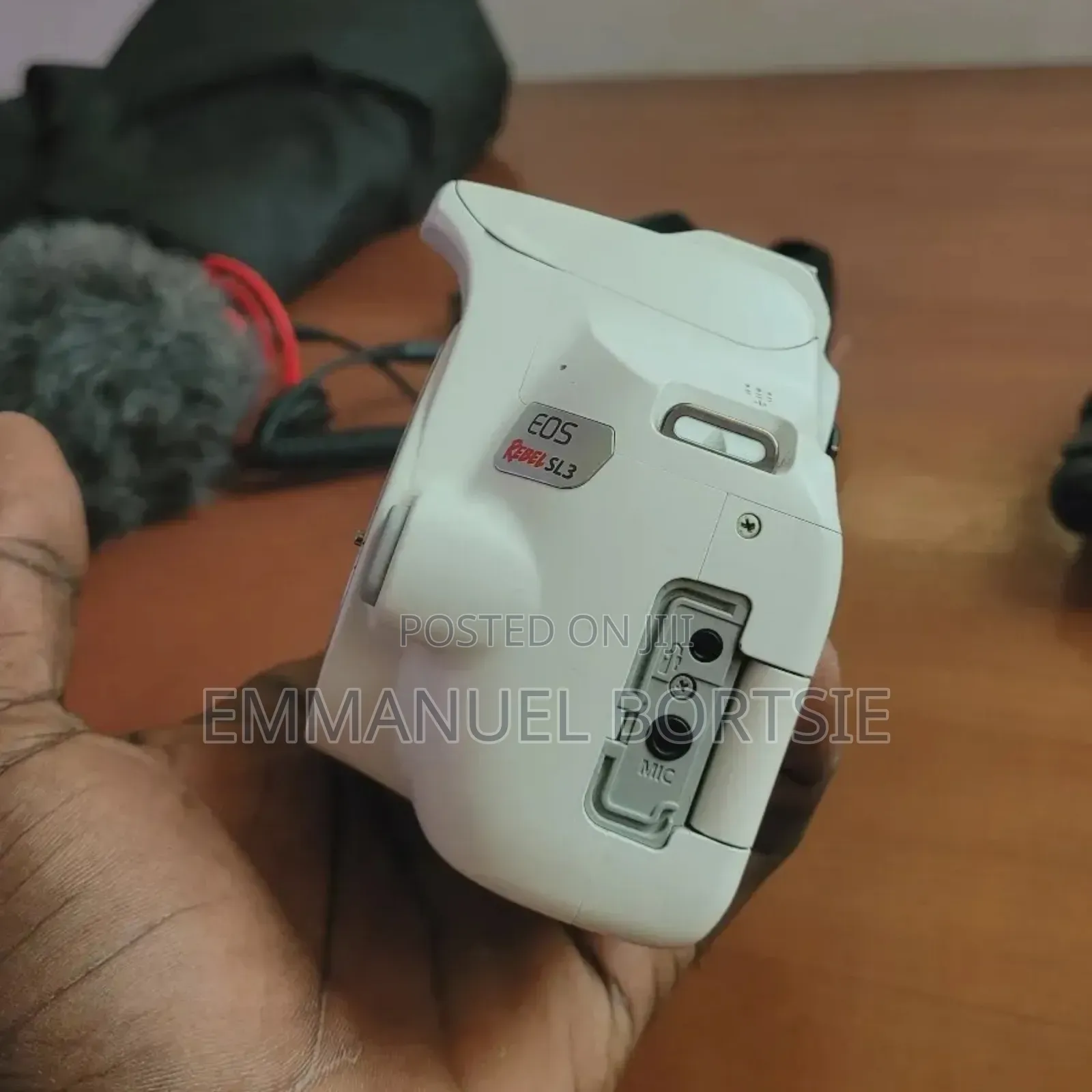 Canon 250d/ Rebel Sl3 With 18-55mm and 18-135mm Lens.