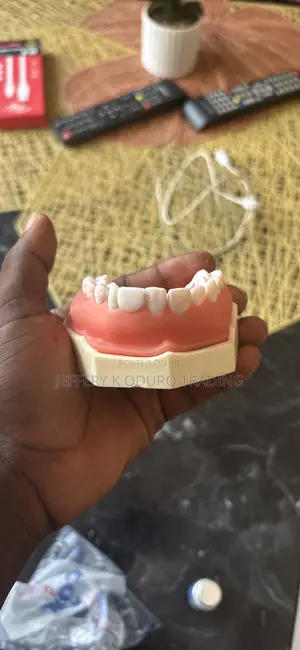 Jaysinh Moldable False Teeth