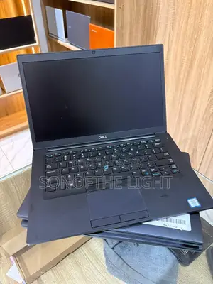 New Laptop Dell Latitude 7490 16GB Intel Core i7 SSD 256GB