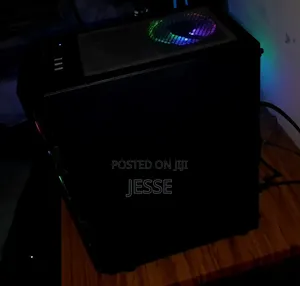 Desktop Computer 8GB Intel Core i5 SSD 256GB