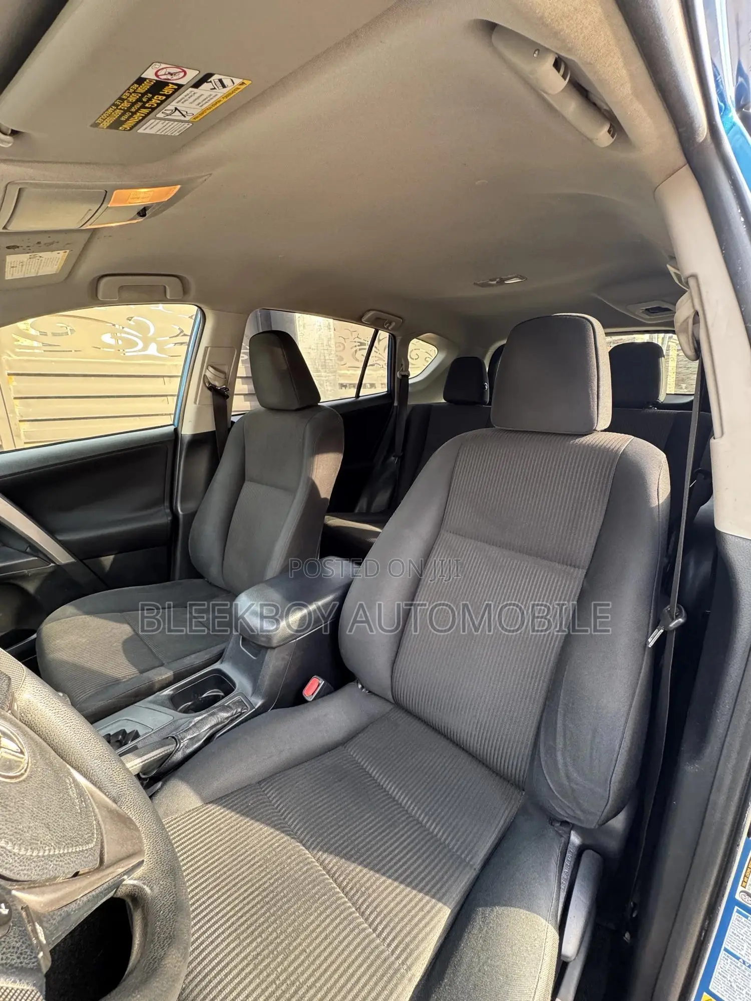 Toyota RAV4 LE AWD (2.5L 4cyl 6A) 2016 Blue