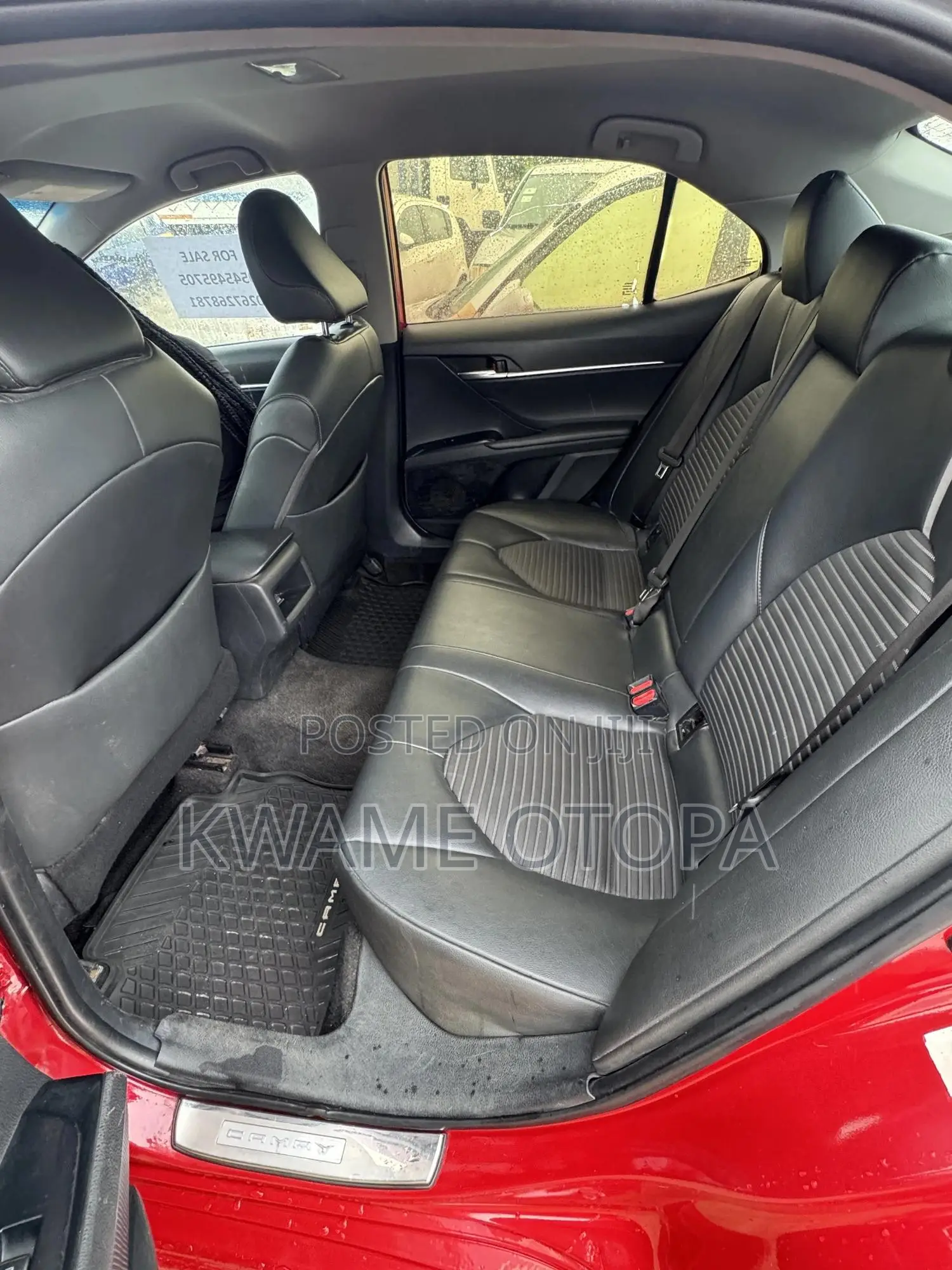 Toyota Camry SE FWD (2.5L 4cyl 8AM) 2018 Red