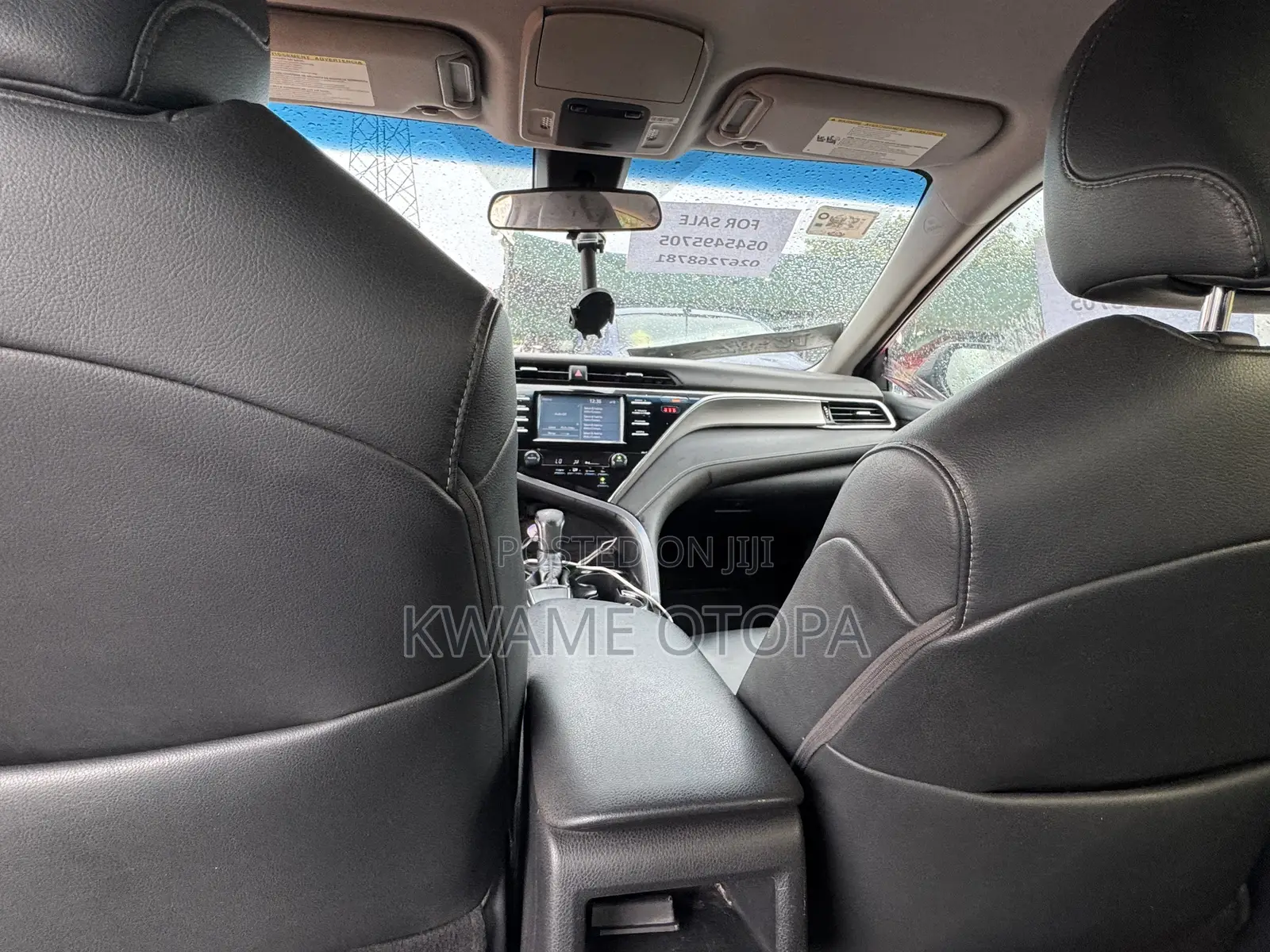 Toyota Camry SE FWD (2.5L 4cyl 8AM) 2018 Red