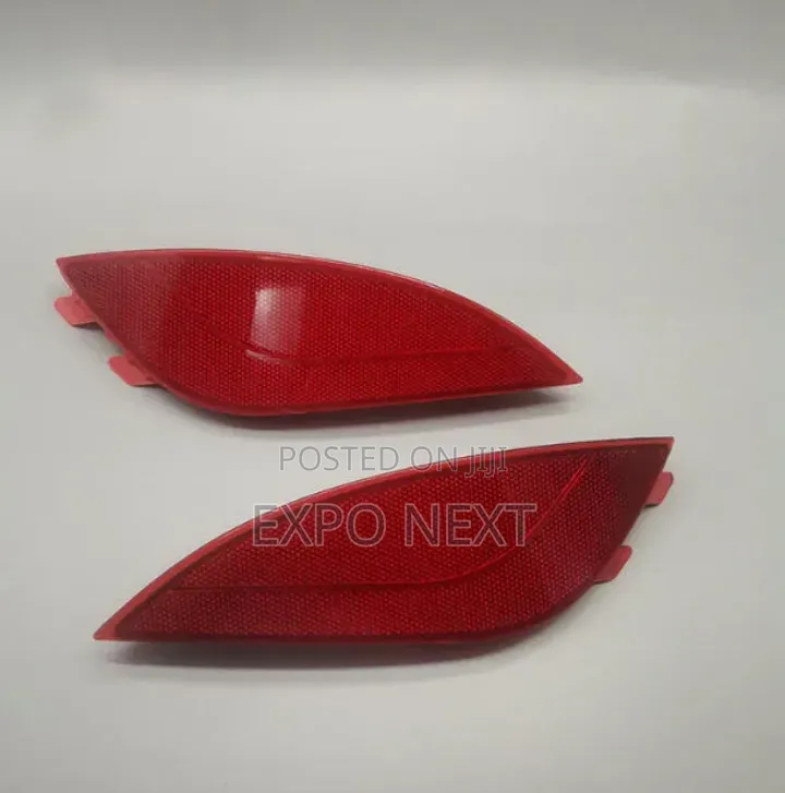 Inner Outer Side Red Reflector for Hyundai Tucson 2019-2020