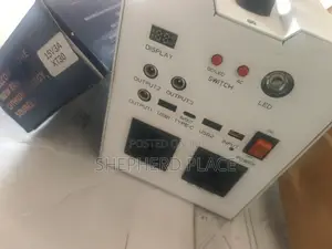Sparkle 300w Rechargeable Power Station With Solar Panel
