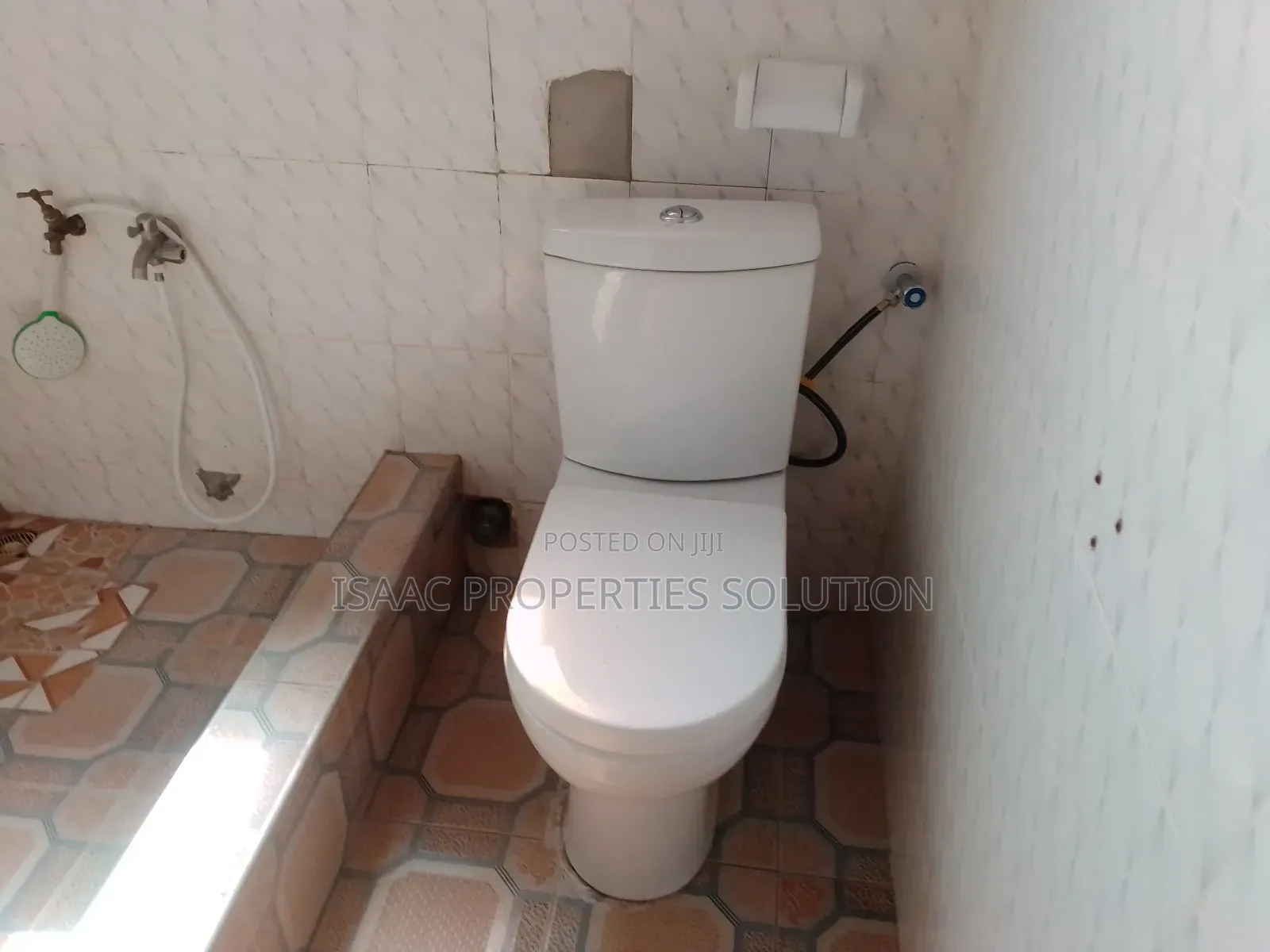 2bdrm Apartment in Isaac Properties, Shama Ahanta East Metropolitan