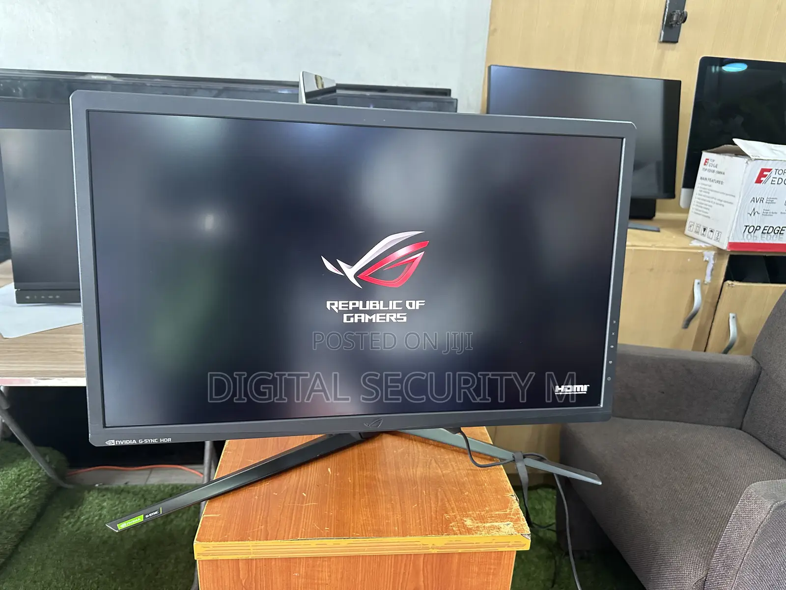 Asus Rog Swift Pg27uq 27” Uhd 144hz Dp