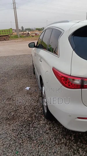 Infiniti JX 35 2013 White